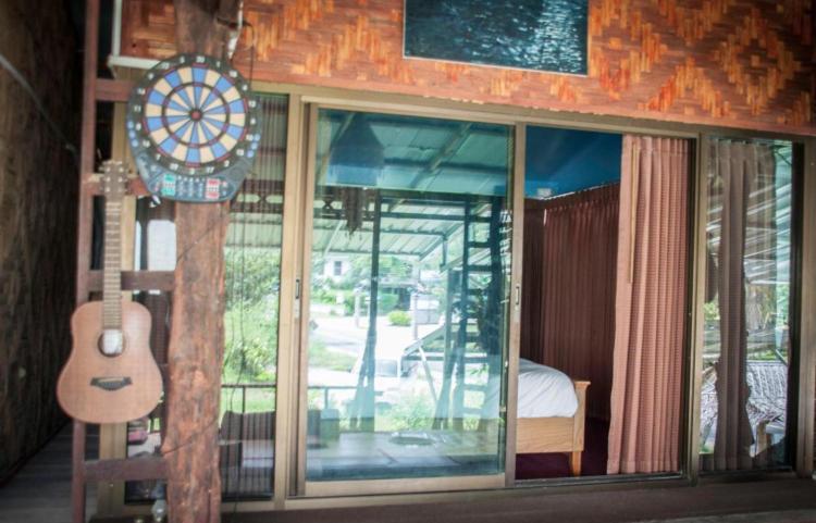 The Lazy Bar And Guesthouse Krabi Exterior photo